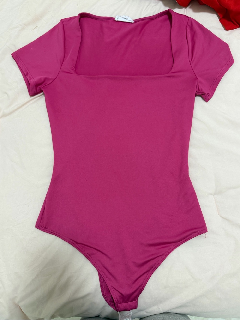 Amazon Women's Short Sleeve Bodysuit - Magenta